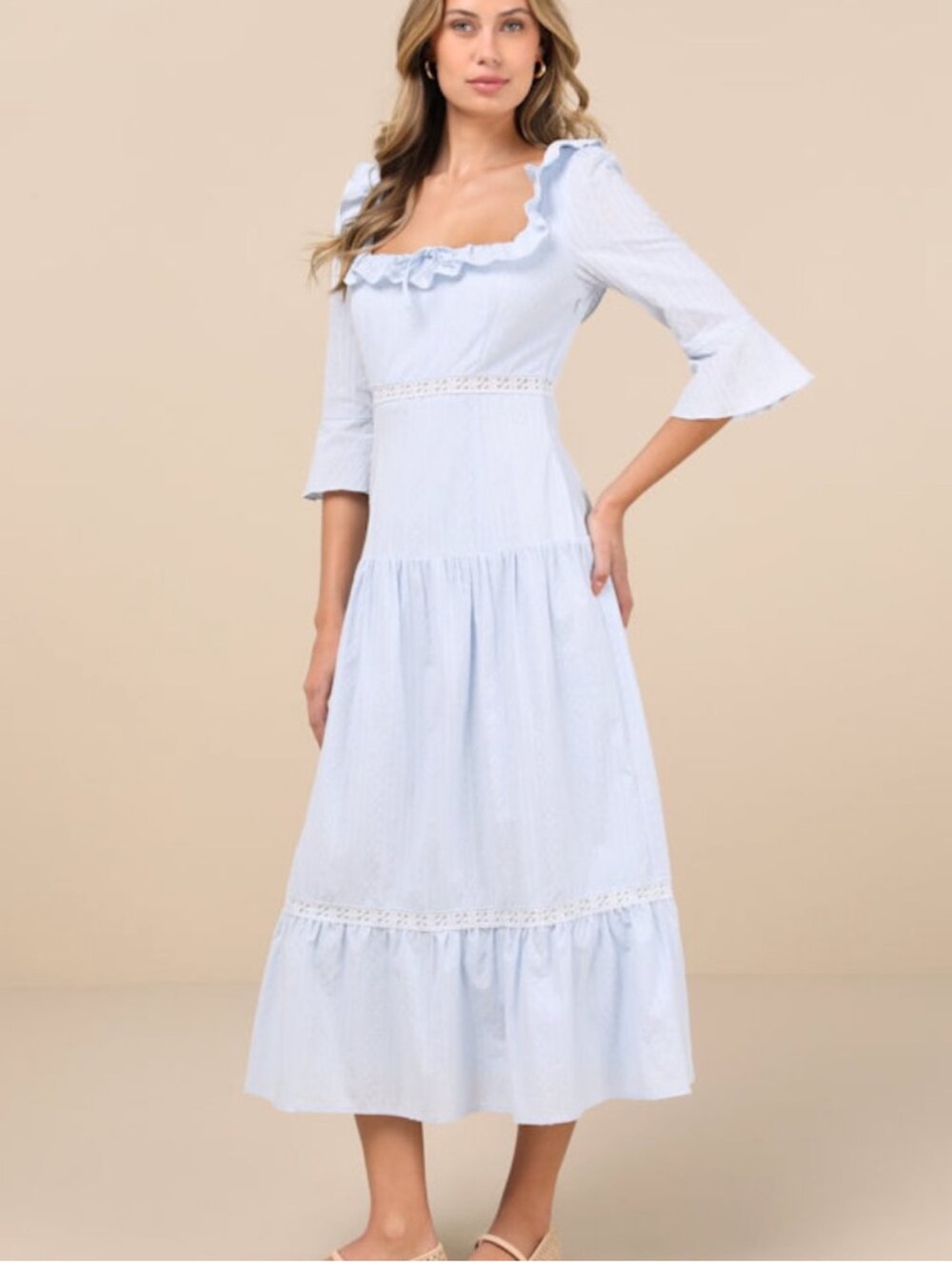 • Lulu’s blue dress •